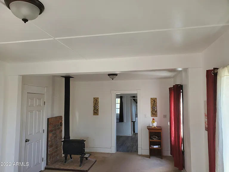 576 N Garfield Rd — Photo 14