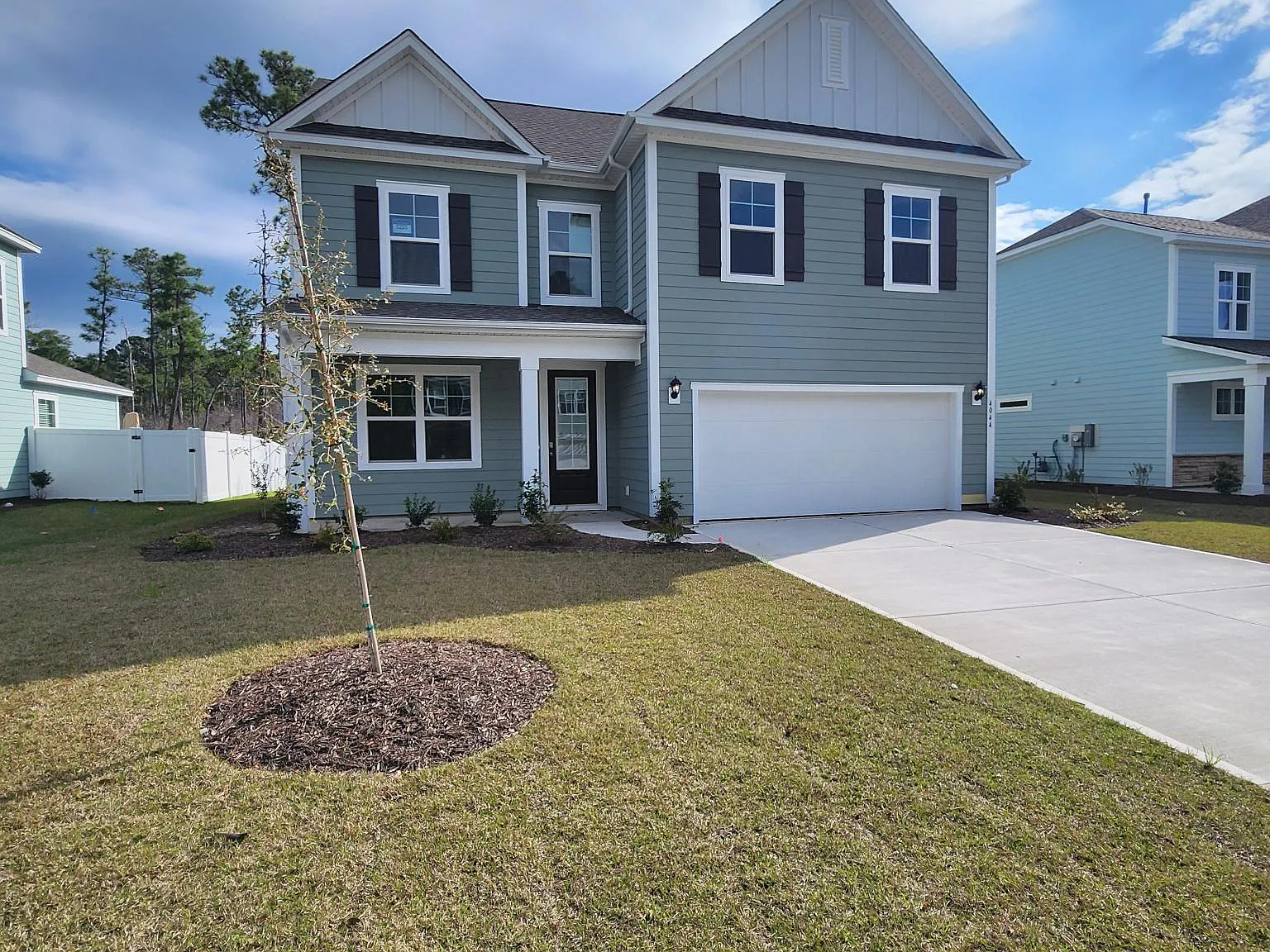 4044 Dewberry Ln — Photo 2