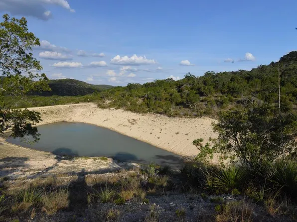 1198 Canyon Creek Rd, Helotes, TX 78023