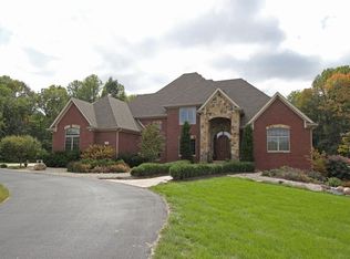 6851 Whitetail Woods Ct, Bargersville, IN 46106