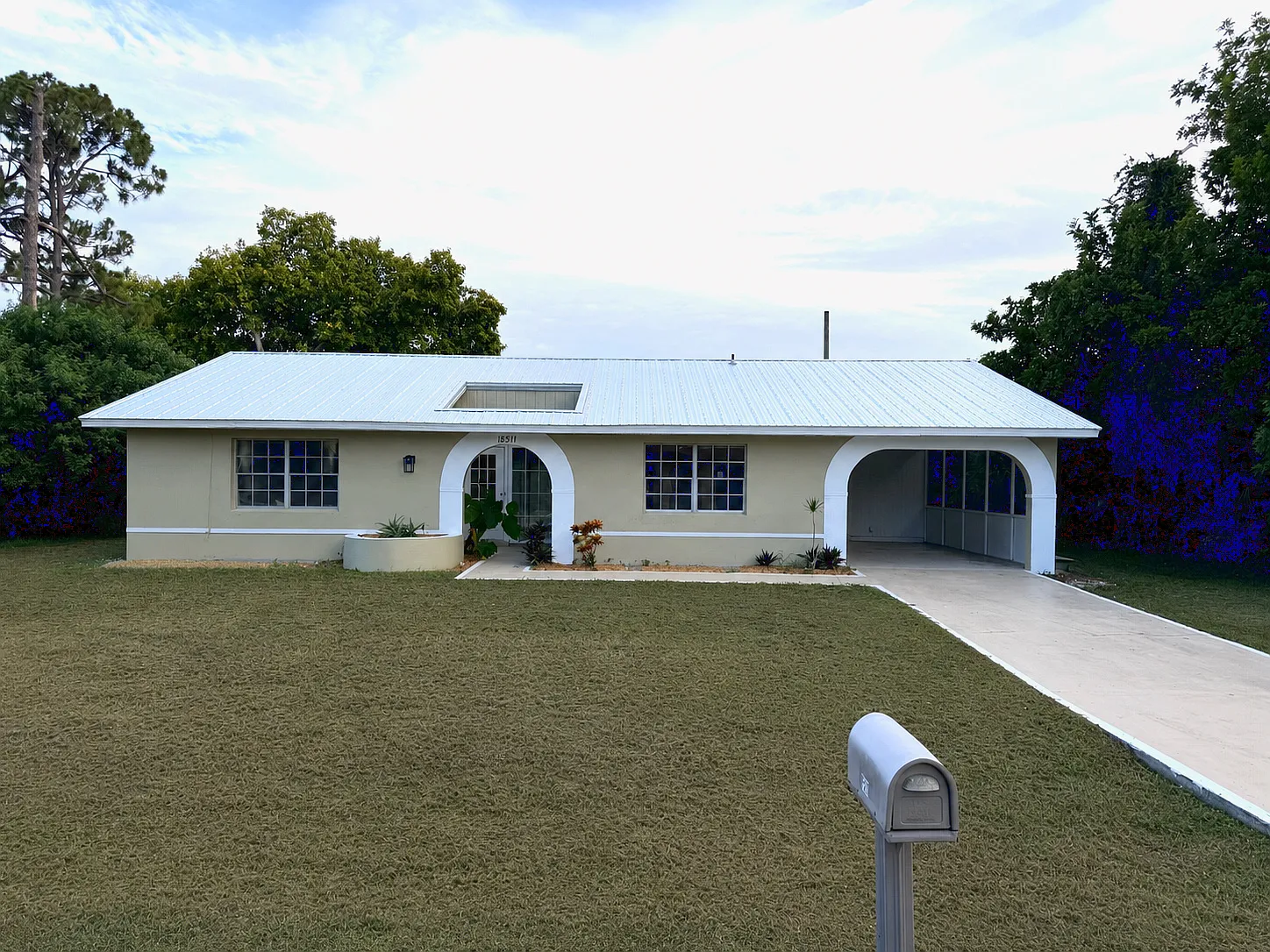 2 bed, 1348 sqft, $1,950 — Photo 1