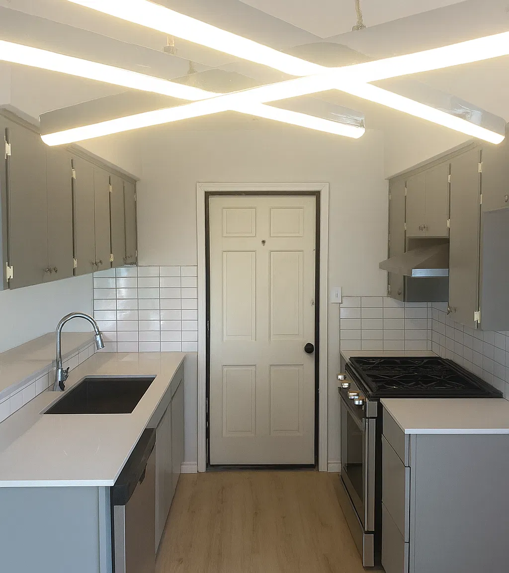 1202 Turtle Creek Blvd — Photo 2