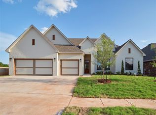 500 Campfire Ln, Norman, OK 73069