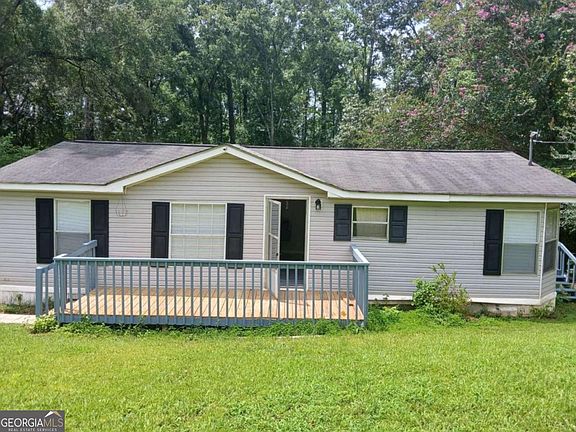3rd image of 70 Wake Dr