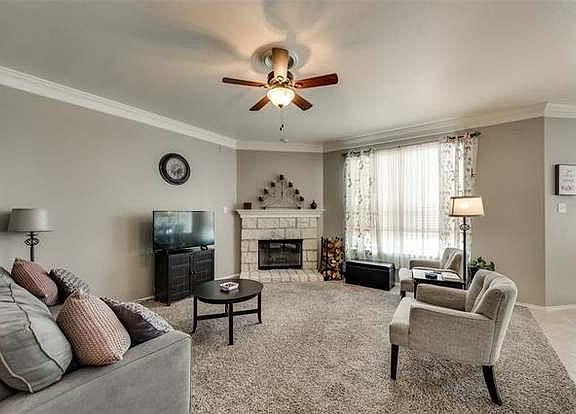 3rd image of 8533 Shallow Creek Dr