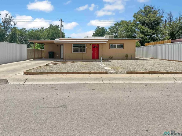 613 Welshire St, Carlsbad, NM 88220