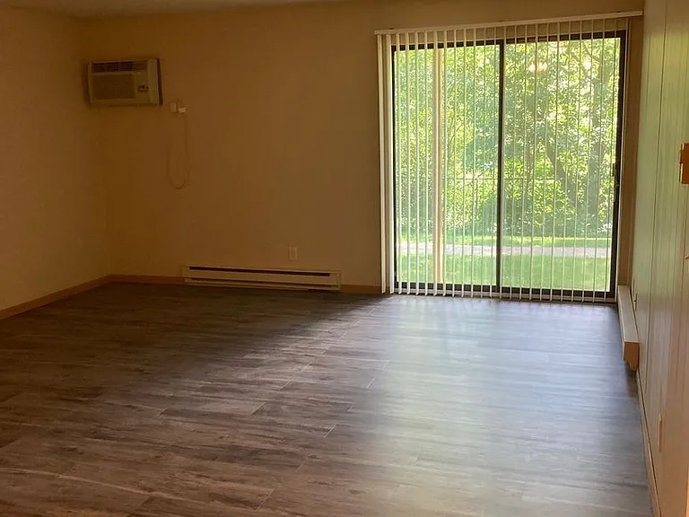 417 & 421 N Elizabeth Ave — Photo 17