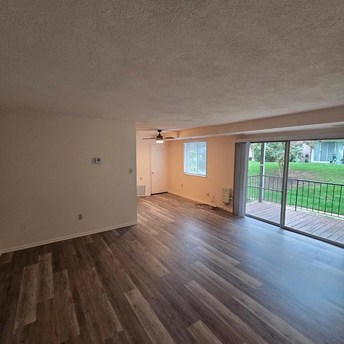 1 bed, 650 sqft, $1,400 — Photo 4
