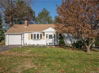 37 Country Club Rd, Wethersfield, CT 06109