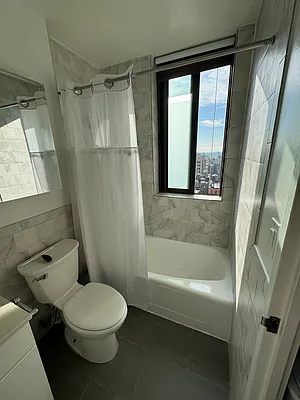 Rented by 280 Park Avenue South Realty | media 18