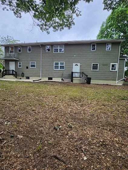 2 bed, $1,800 — Photo 2