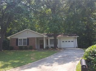613 Windsor Dr SE, Conyers, GA 30094