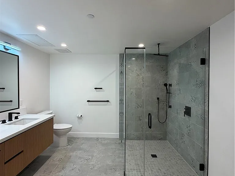 1123 S Shenandoah St #303 — Photo 9