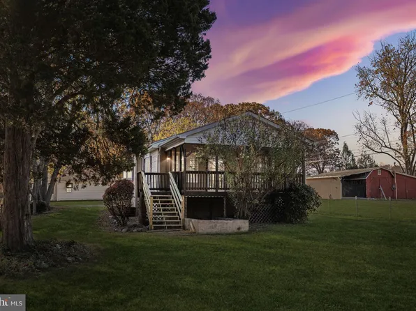 8 Stones Throw Way, Stafford, VA 22554