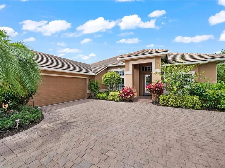 8888 Mustang Island Cir — Photo 6