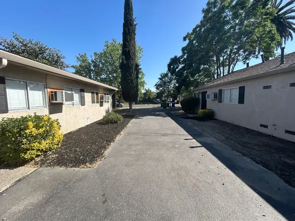 683-695 Vermont Ave, Turlock, CA 95380