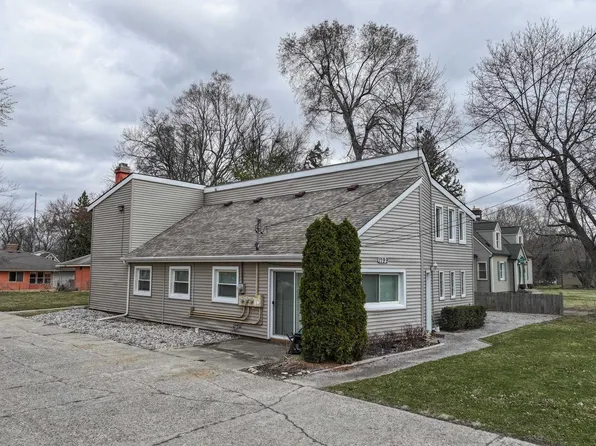1199 E Mount Morris St #D, Mount Morris, MI 48458