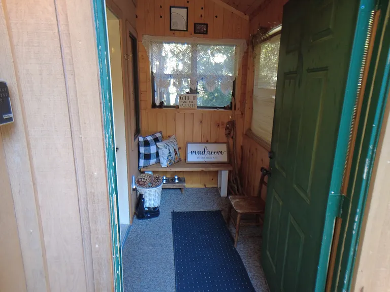 Lower Entrance / Mudroom
