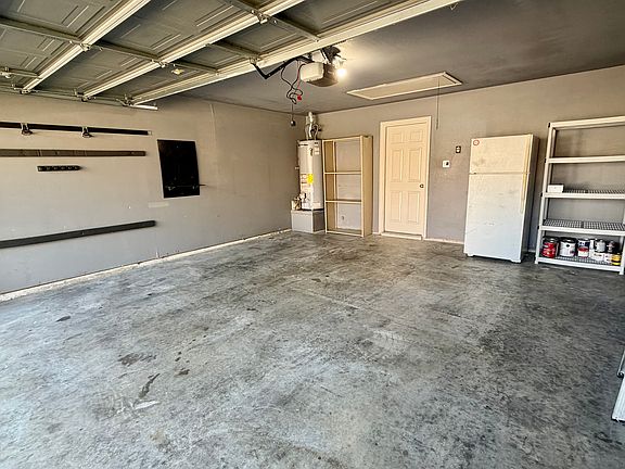 3rd image of 3603 Olivia Dr