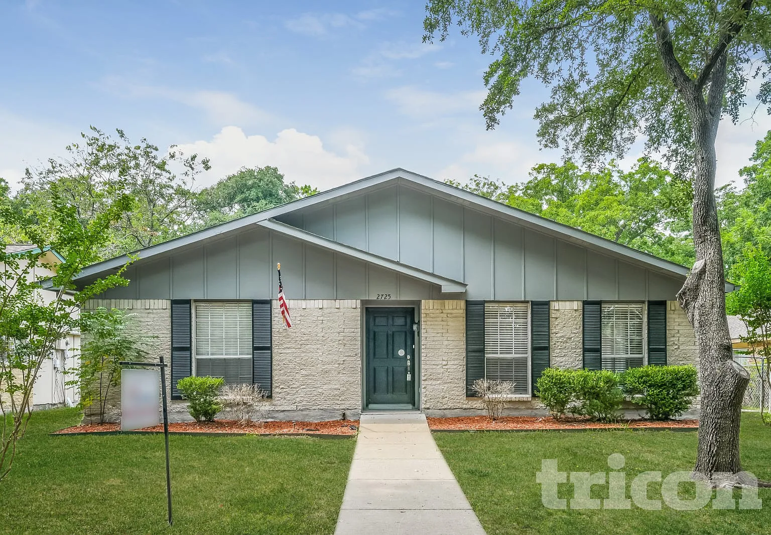2725 Branch Oaks Drive Garland TX — Photo 1