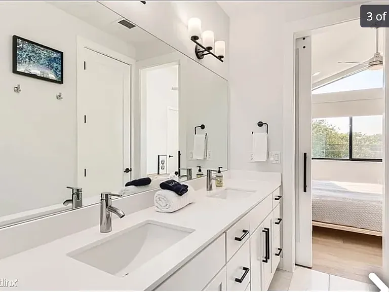 1705 Cedar Ave #1 — Photo 10