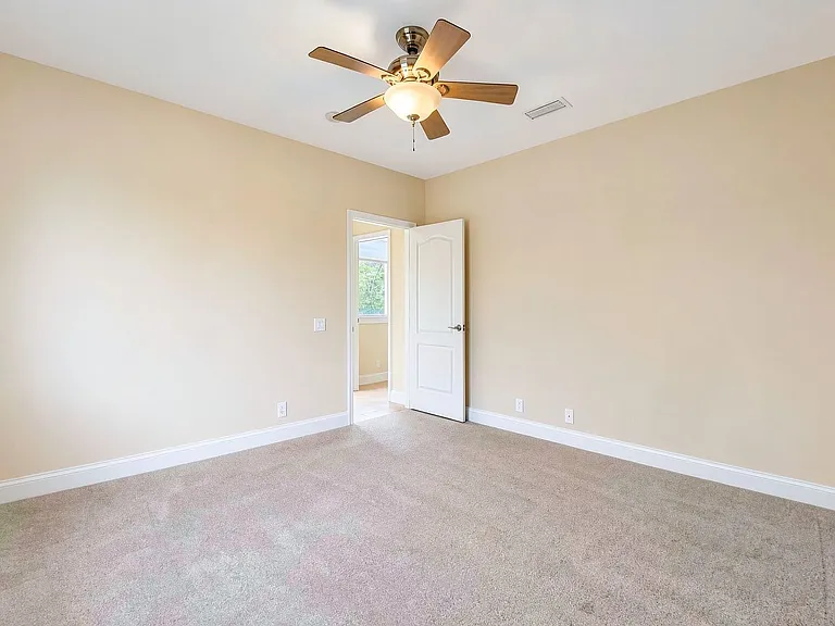 3628 Frentress Dr — Photo 35