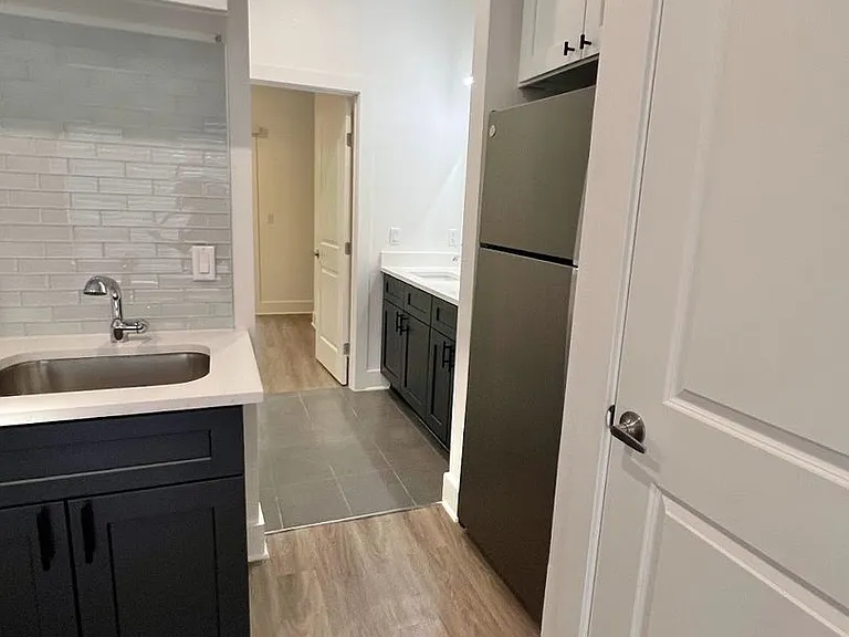 2210 Pearl St #202 — Photo 8