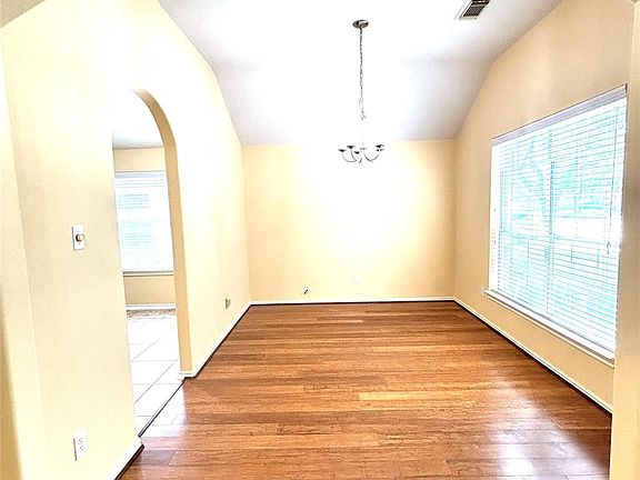 3rd image of 21714 May Apple Ct