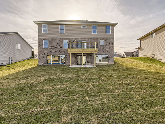 4th image of 5226 Bentgrass Ave