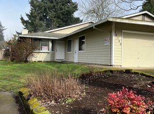 10700 SW Garden Park Pl, Tigard, OR