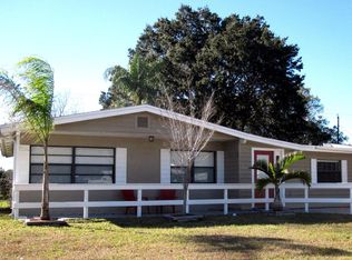 1208 N Saturn Ave, Clearwater, FL 33755