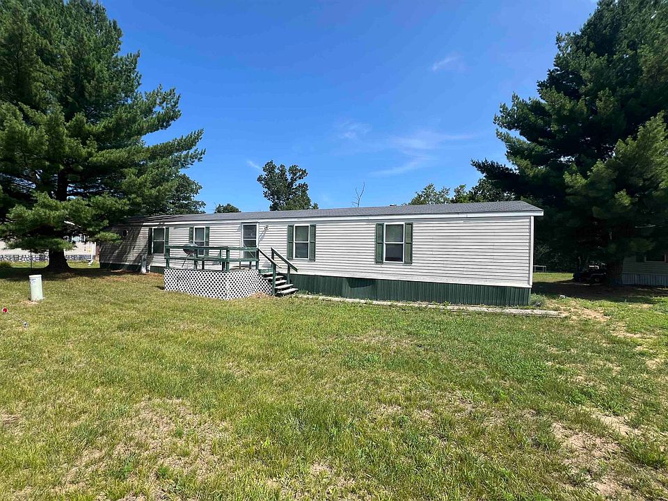 2nd image of 1382 Edgewood Dr