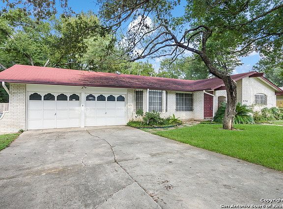 3rd image of 14214 Brook Hollow Blvd