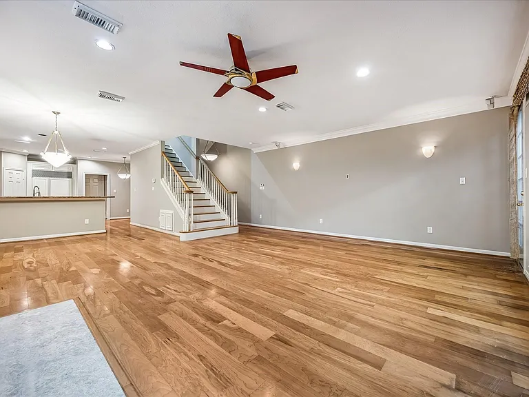 4443 Castle Court Pl — Photo 3