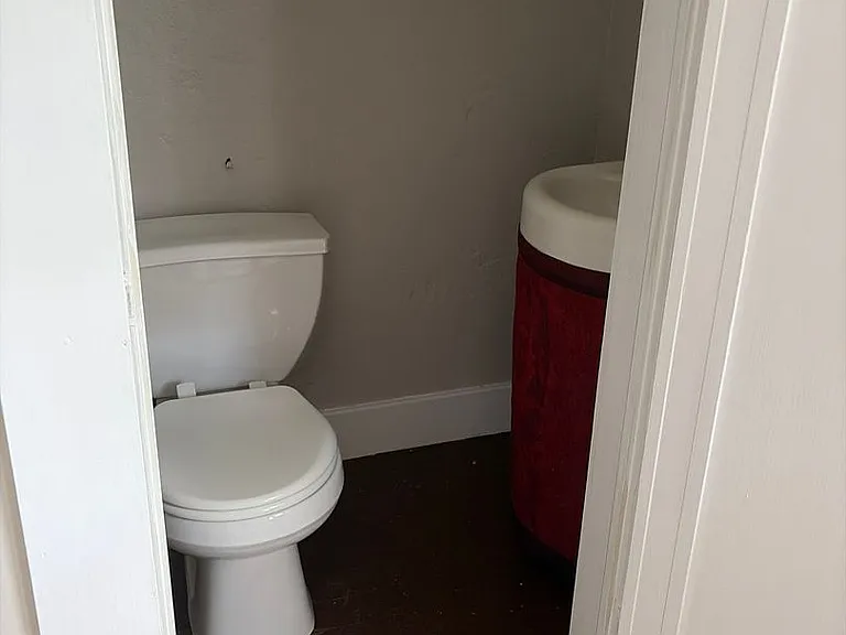 150 Crescent Ave — Photo 23