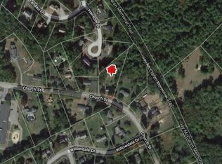 85 Church St, Merrimac, MA 01860