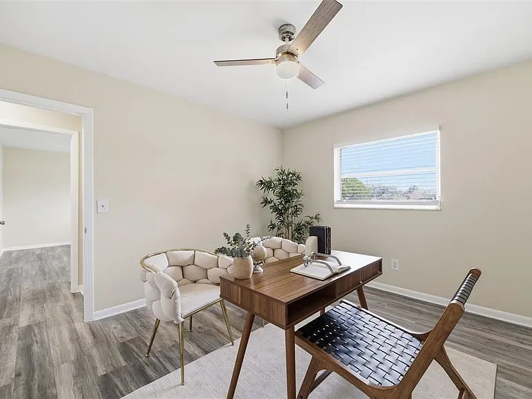 2327 W Knollwood Pl — Photo 22