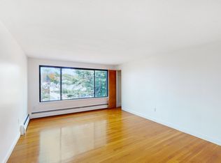 189 W Wyoming Ave #31, Melrose, MA 02176