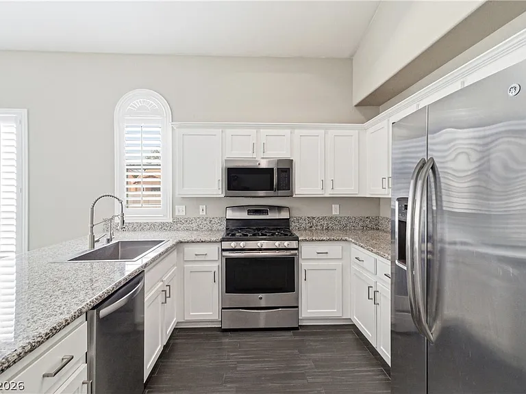 9523 Observer St — Photo 11