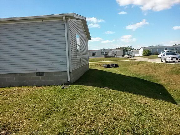 5th image of 100 Mound Ln