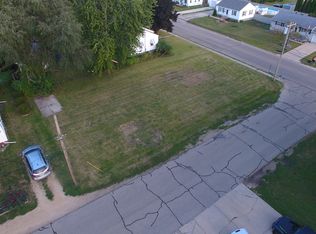 425 W Clark St, Princeton, IL 61356