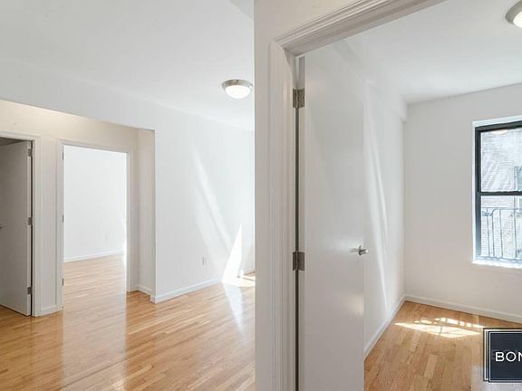 5th image of 150 E 91st St APT 42