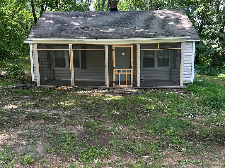 1364 Highway 59 W — Photo 1
