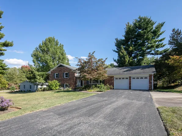 1804 Williamsburg Rd, Lexington, KY 40504