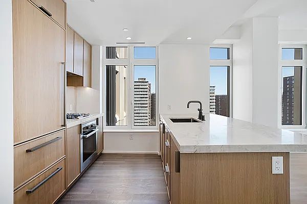 1st image of 543 W 122nd St #9D