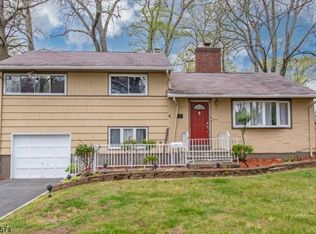 375 W Hudson Ave, Englewood, NJ 07631