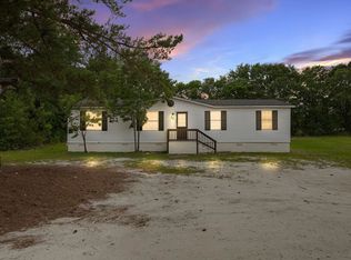 234 Twin Creeks Dr, Raeford, NC 28376