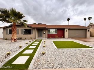 3021 E Shangri La Rd, Phoenix, AZ 85028