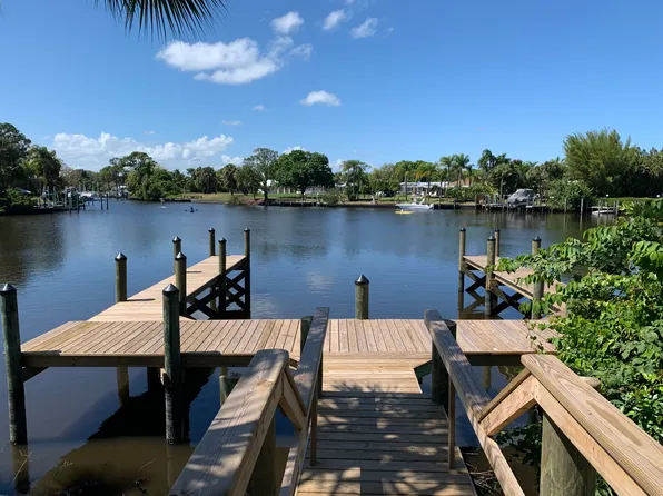 928 NW Spruce Ridge Dr, Stuart, FL 34994