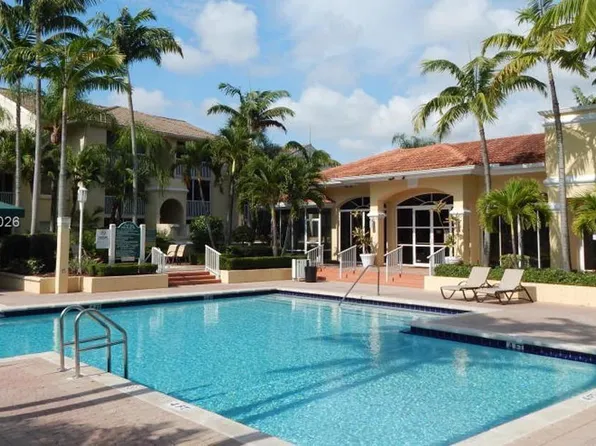 22104 Glenmoor Dr, West Palm Beach, FL